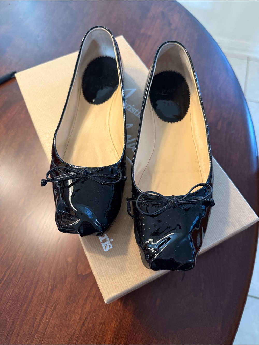 Christian Louboutin Black Patent Mamadrague Ballet Flats     Size 38.5